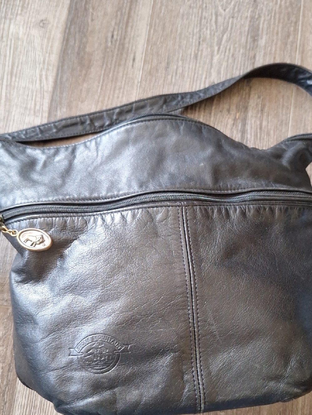 Stone Mountain Craftsman Guild Genuine Leather Black Crossbody Bag
